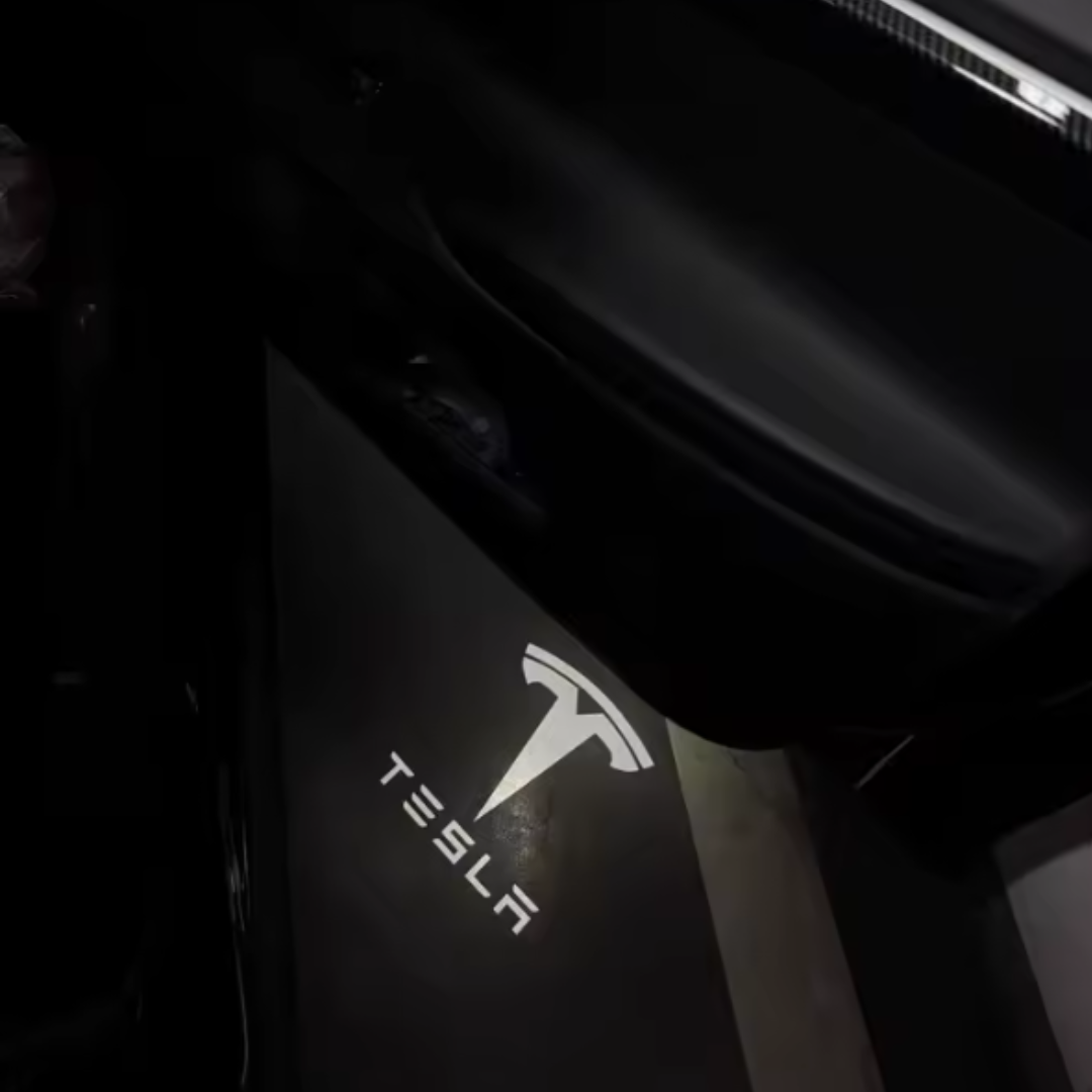 Tesla Model S/3/X/Y LED durų projekcinis apšvietimas